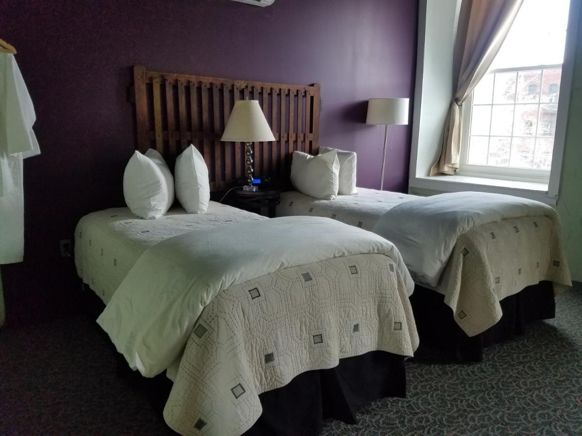 The Inn At Stone Mill Little Falls Стая снимка