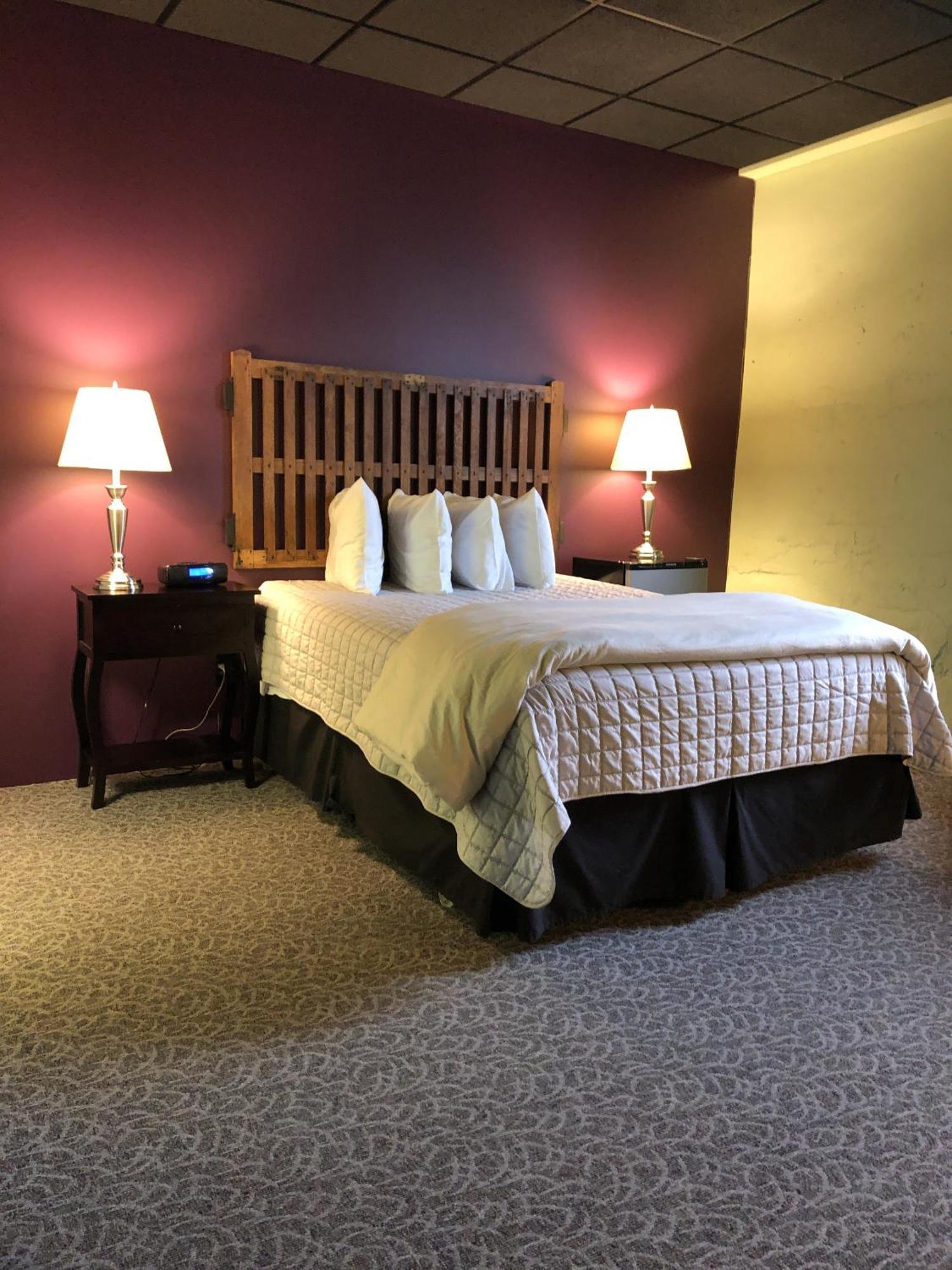 The Inn At Stone Mill Little Falls Стая снимка